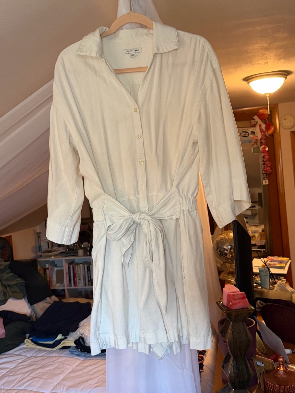Women's Cream Button-Front Tie-Waist Romper - Picture 2 of 5